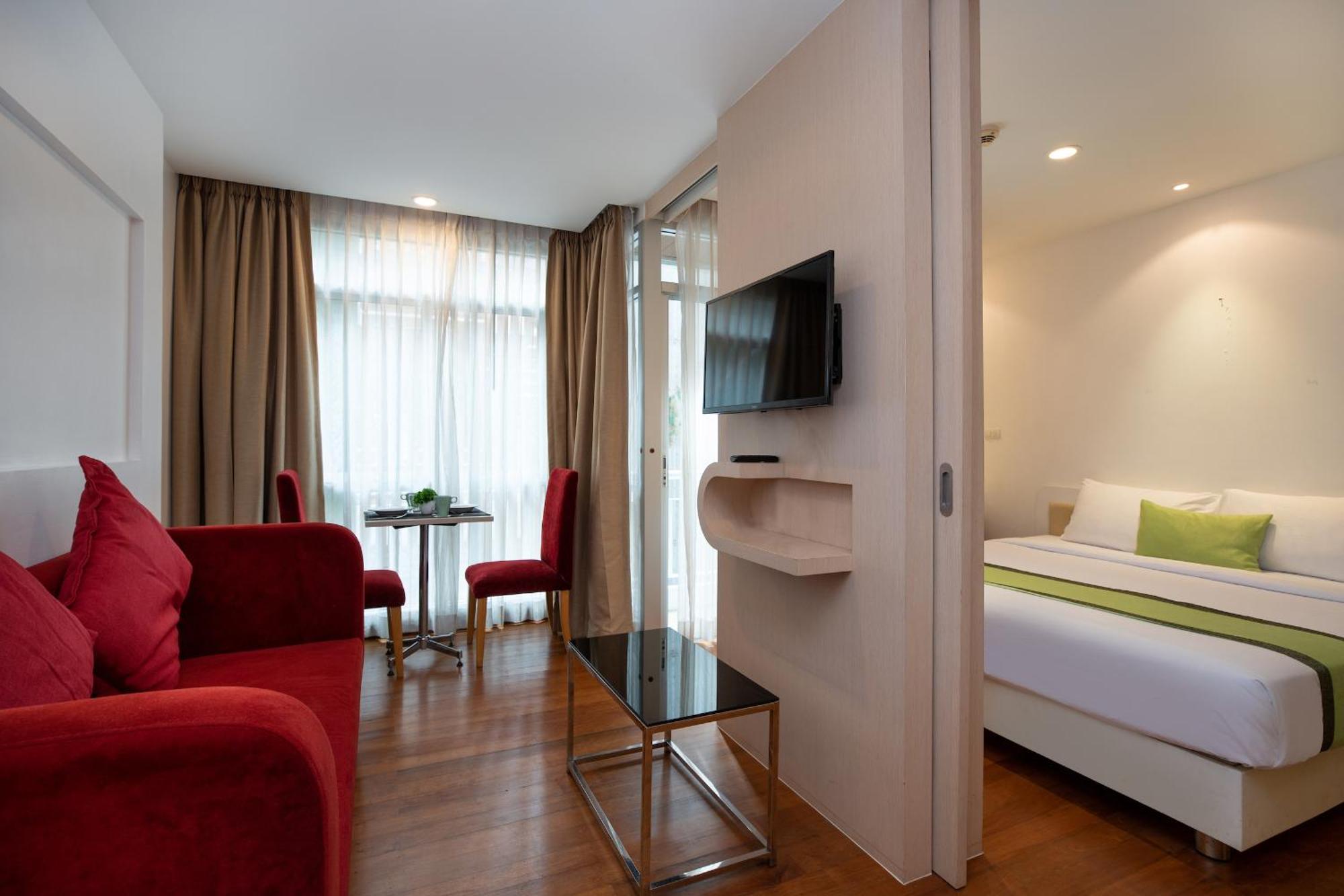 Icheck Inn Residences Patong Esterno foto